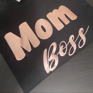 Mom Boss t-shirt